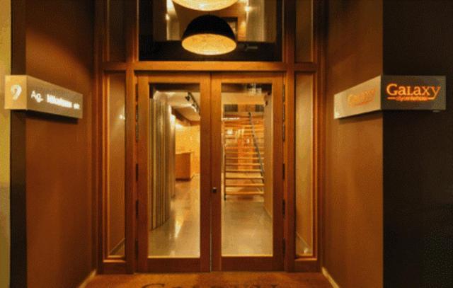 Galaxy City Center Hotel Патра Екстериор снимка